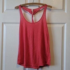 UA Heat Gear tank top